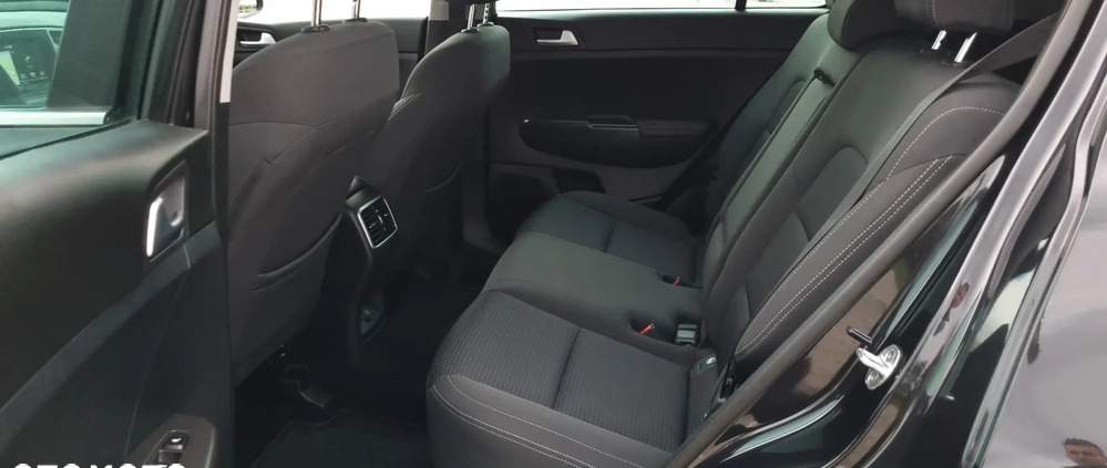 Kia Sportage cena 64900 przebieg: 149000, rok produkcji 2017 z Mszana Dolna małe 172
